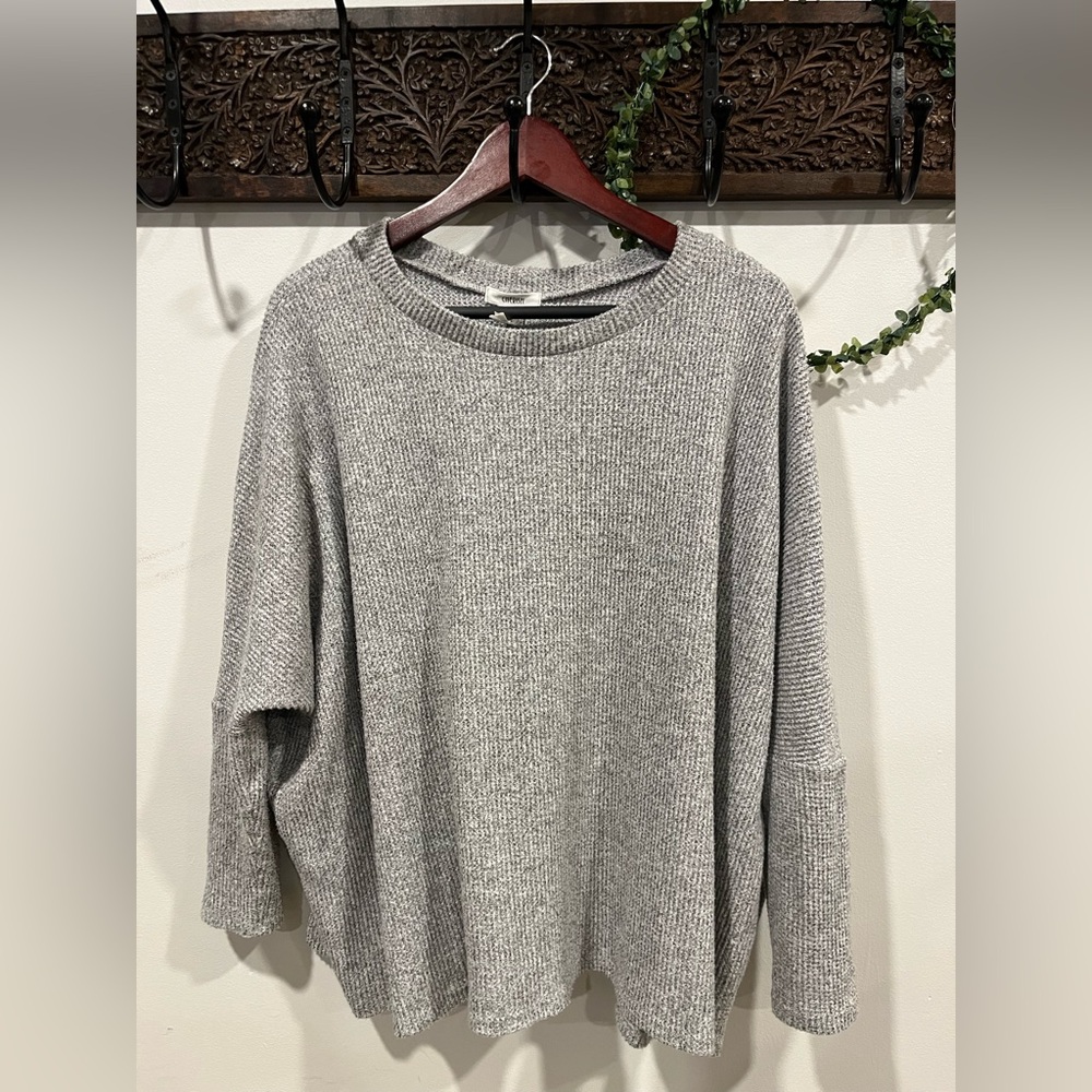 Cherish Gray Crewneck Sweater